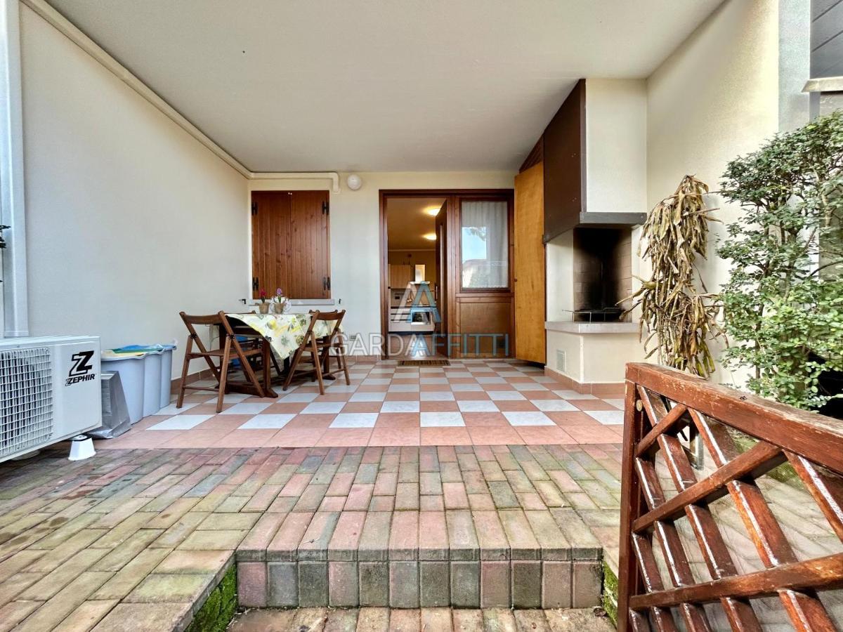 Perla Apartment - 3 Piscine E Un Bar - Desenzano Desenzano del Garda Zewnętrze zdjęcie
