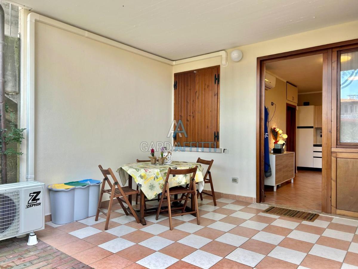 Perla Apartment - 3 Piscine E Un Bar - Desenzano Desenzano del Garda Zewnętrze zdjęcie
