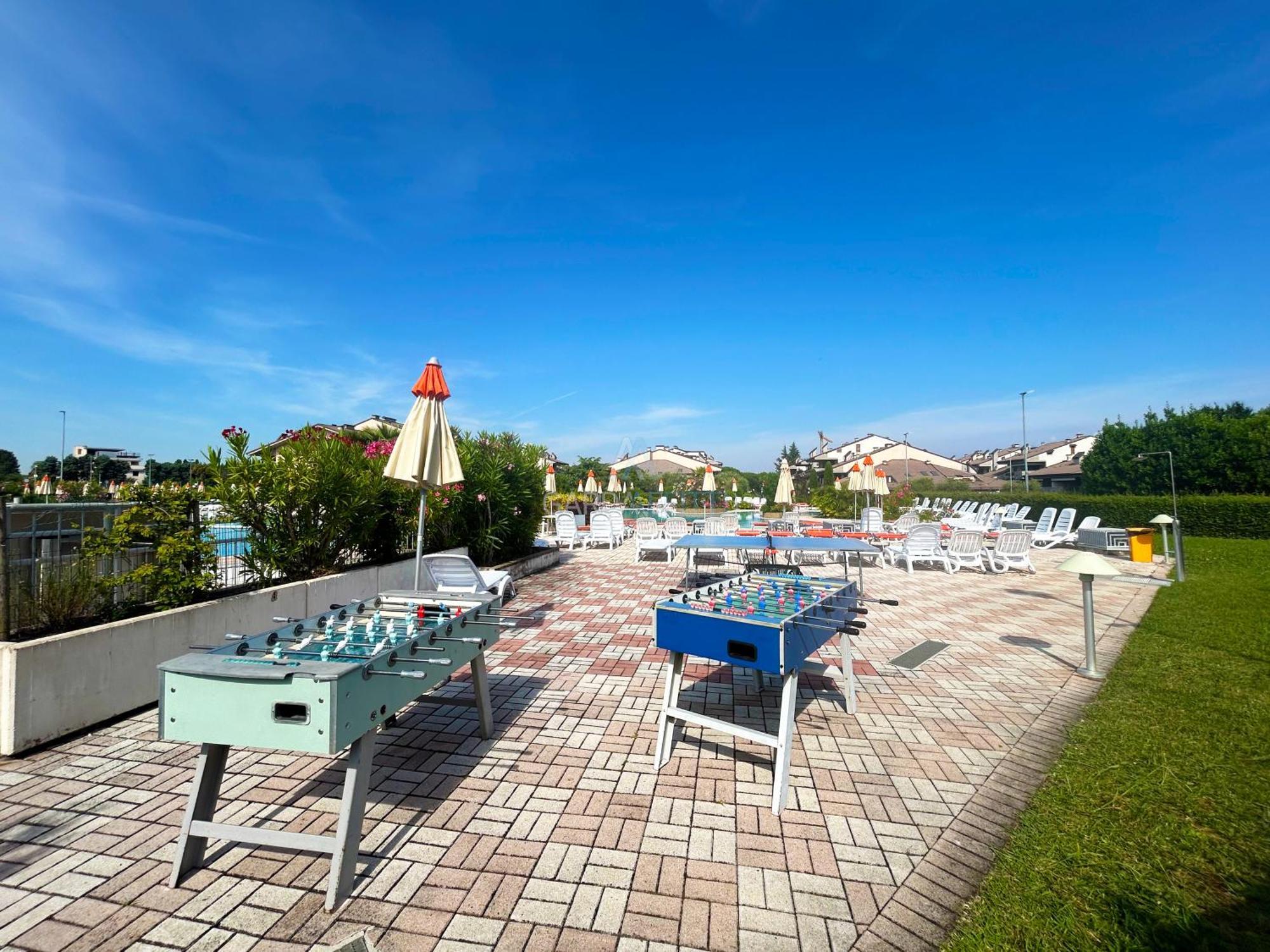 Perla Apartment - 3 Piscine E Un Bar - Desenzano Desenzano del Garda Zewnętrze zdjęcie